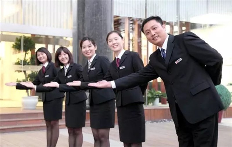 物业管理服务：城市生活的温馨守护者